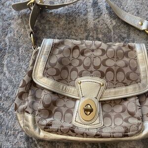 Vintage y2k Brown and Gold Coach Women's Bag